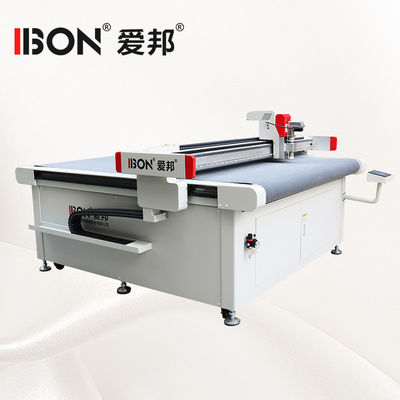 Хорошая цена 220V - 380V CNC Оциллирующая нож режущая машина с автоматическим устройством питания онлайн