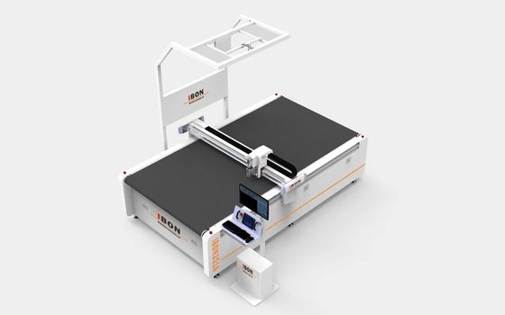 IBON1625 Интерьер автомобиля CNC резка с колеблющимся ножом Круговой нож